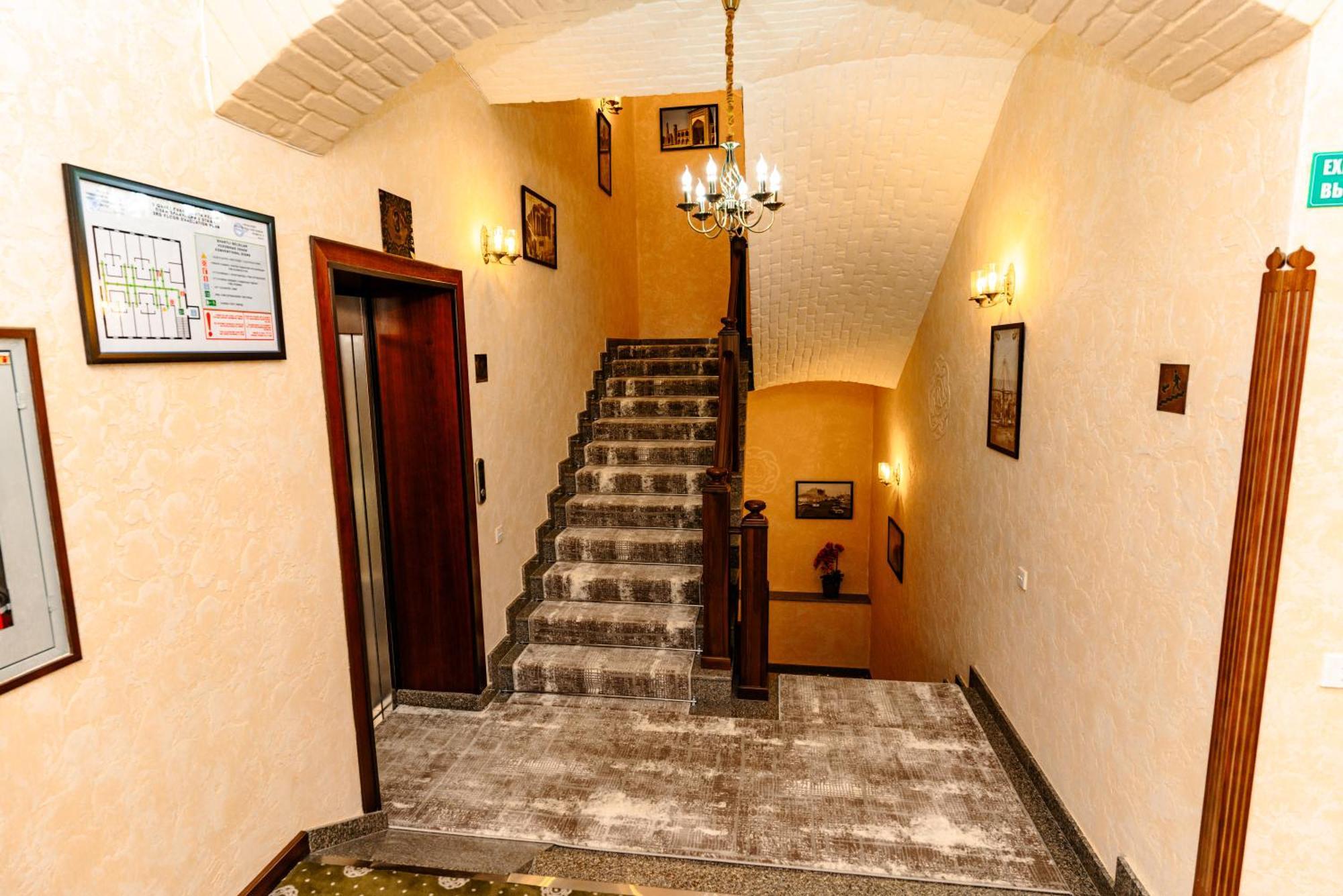 Bagizagan Hotel Самарканд Екстериор снимка